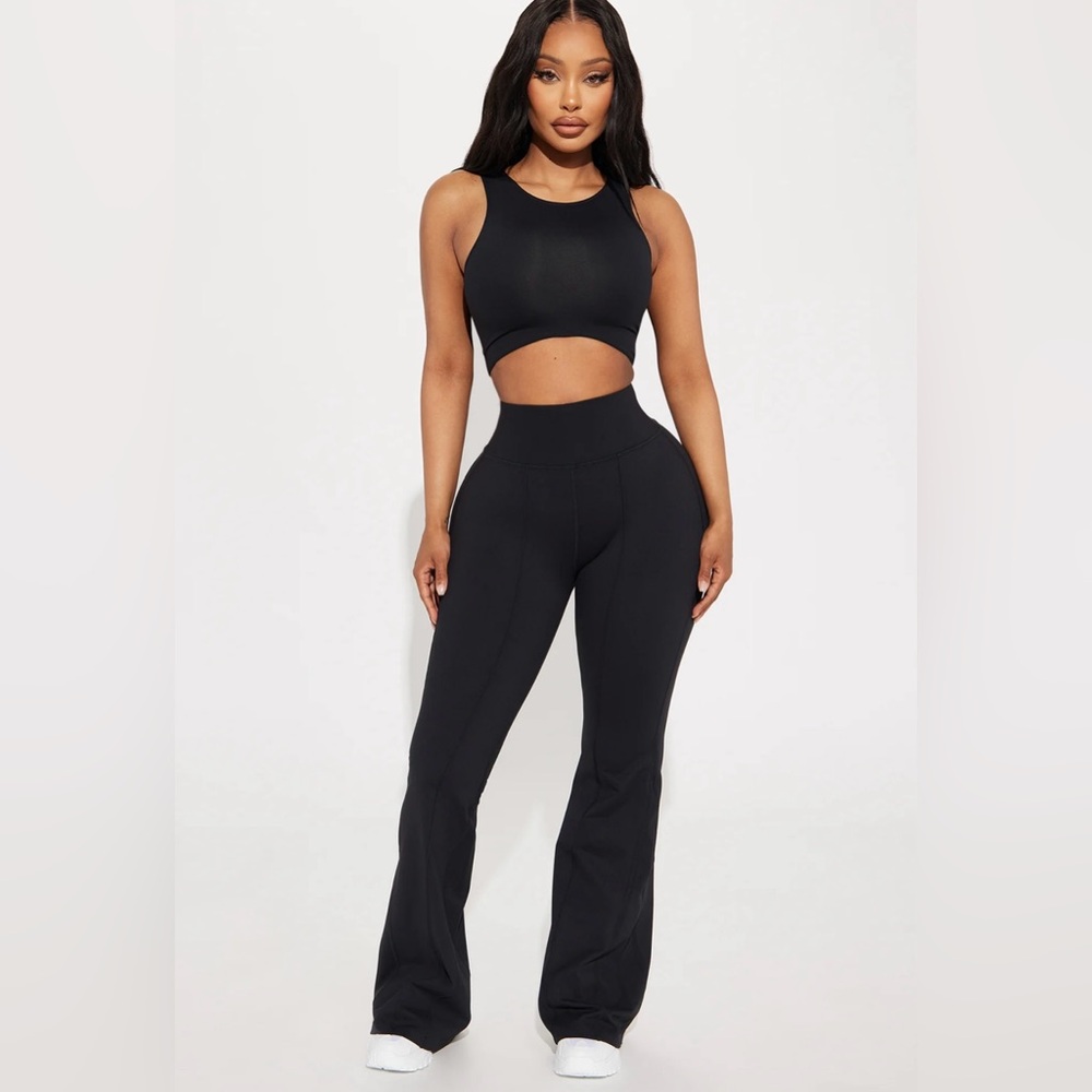 Novasport So Curvy Super Soft Yoga Pant - Black